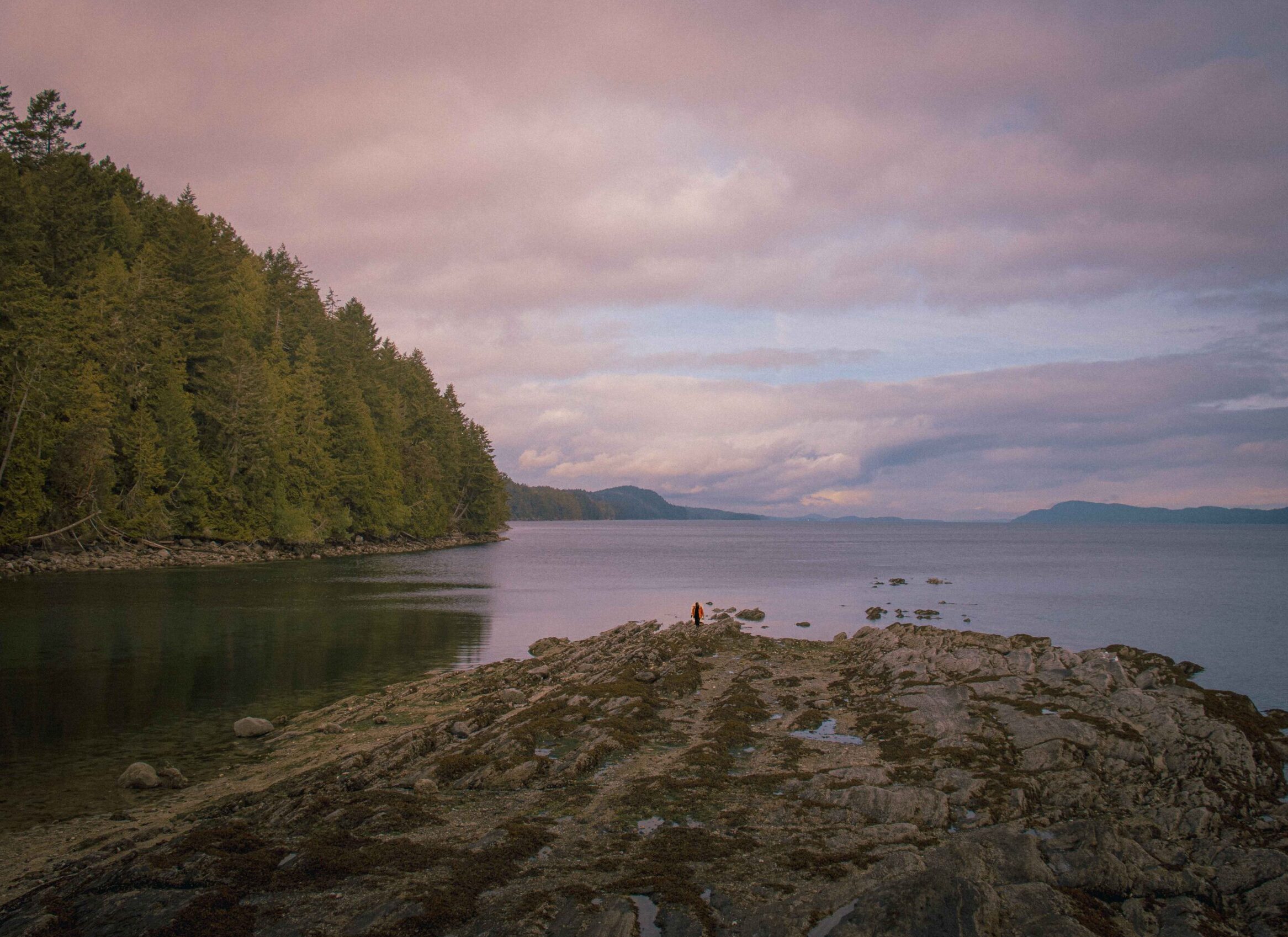 Embark on your next adventure: Discover the top kayaking spots near Seattle, curated by experts.